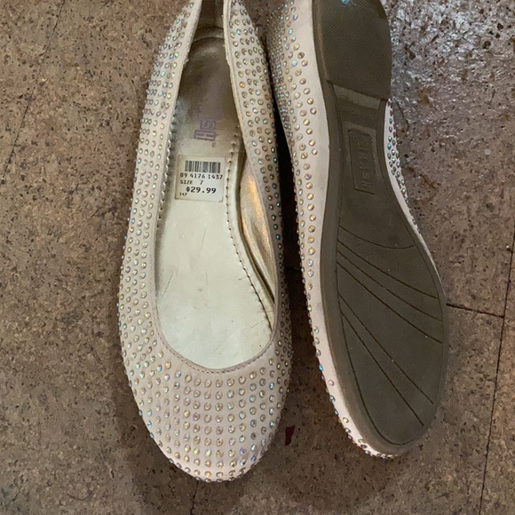 Women’s Sparkly Ballet Flats - Picture 4 of 10